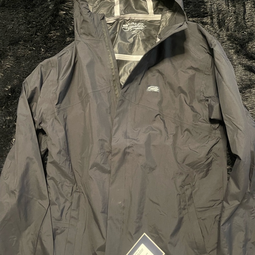 Red Bull Signature series windbreaker/rain jacket, size large